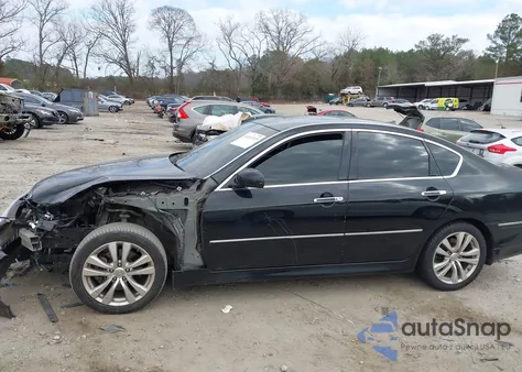 2010 Infiniti M35 z USA, uszkodzony, nr VIN JN1CY0AP6AM911108